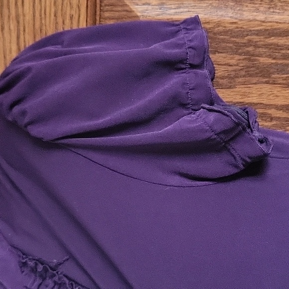 May BE Ruffled Top - Picture 5 of 9